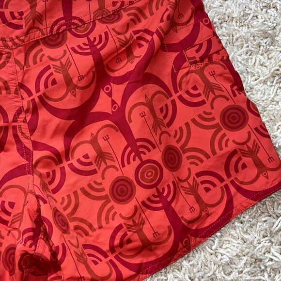 Patagonia Woman Board Shorts Hiking Geometric Print Burnt Orange Sz 6 - Picture 9 of 13